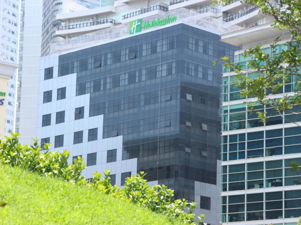 Exterior del Holiday Inn Mexico Santa Fe